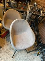Twee stoelen hebben schoonmaakbeurt nodig, Huis en Inrichting, Stoelen, Ophalen, Gebruikt, Grijs, Twee
