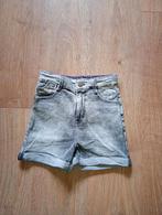 Mooie grijze korte broek mt 140, Kinderen en Baby's, Kinderkleding | Maat 140, Broek, Meisje, Nieuw, Ophalen of Verzenden