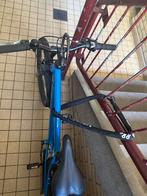 Blauwe 24 inch kinder mountainbike, Fietsen en Brommers, Fietsen | Mountainbikes en ATB, Hardtail, Ophalen of Verzenden, Gebruikt