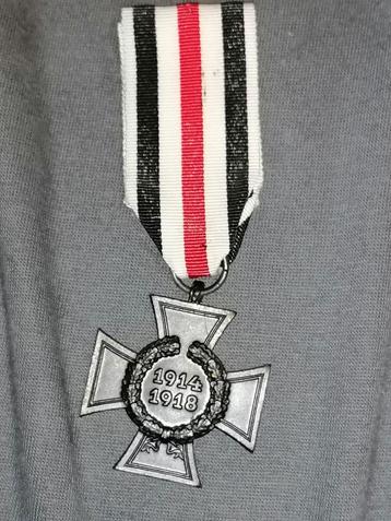 Weduwe kruis WO1  beschikbaar voor biedingen