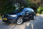 BMW 1-Serie 2.0 118I 2008 APK 31-03-2026 | Airco|Regensensor, Auto's, BMW, 1-Serie, 65 €/maand, 1995 cc, Zwart