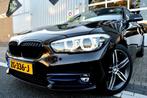 BMW 1-serie 118i Sport Line Edition LMV-18/PDC/CAM/NAVI/LEER, Auto's, BMW, Te koop, Emergency brake assist, Benzine, Hatchback