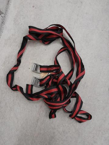 spanbanden , 2 stuks van 2,5 meter beschikbaar voor biedingen