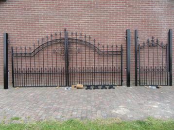 Openslaande Sierpoort 4 meter gepoedercoat / Looppoort Nieuw beschikbaar voor biedingen
