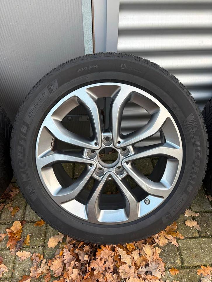 Winterbanden met velgen Mercedes C-Klasse W205, Auto-onderdelen, Banden en Velgen, Banden en Velgen, Winterbanden, 17 inch, 225 mm