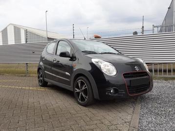Zijskirtset links + rechts van een Suzuki Alto (ZHJ) beschikbaar voor biedingen