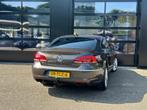 Volkswagen CC 1.8 TSI Xenon Navi Clima Cruise Trekhaak, Voorwielaandrijving, Euro 5, 4 cilinders, Bruin