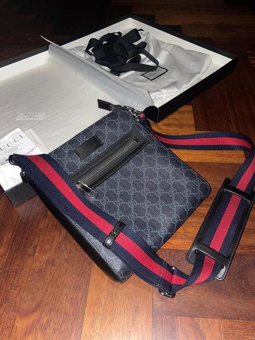 Gucci GG Supreme messenger bag, Sieraden, Tassen en Uiterlijk, Tassen | Schoudertassen, Zo goed als nieuw, Overige merken, Zwart