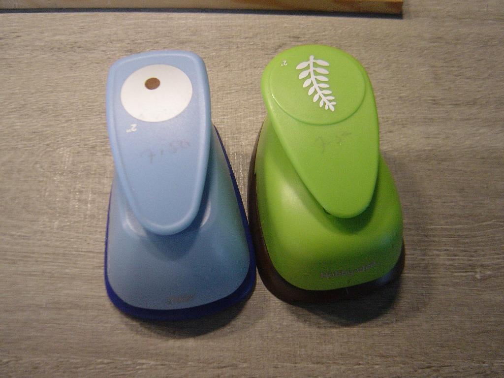 div papier ponzen, Hobby en Vrije tijd, Ophalen of Verzenden, Zo goed als nieuw, Overige thema's, Pons of Mal