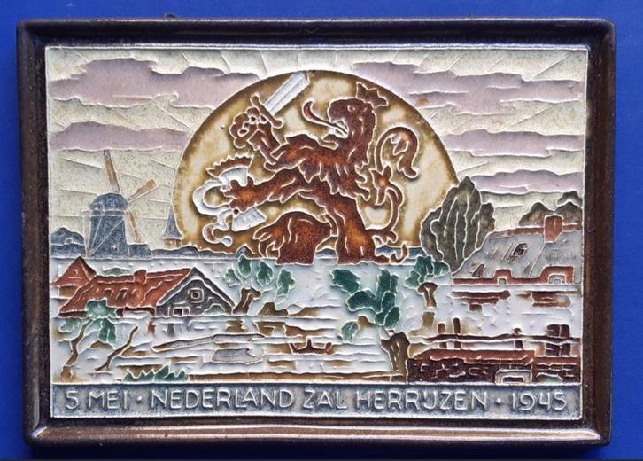 Porceleyne Fles 1945 Nederland zal Herrijzen Cloisonne (8), Antiek en Kunst, Antiek | Wandborden en Tegels, Verzenden