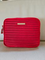 Giorgio ARMANI,  Design dames toilettasje met logo   rood, Ophalen of Verzenden, Zo goed als nieuw, Rood, Dame
