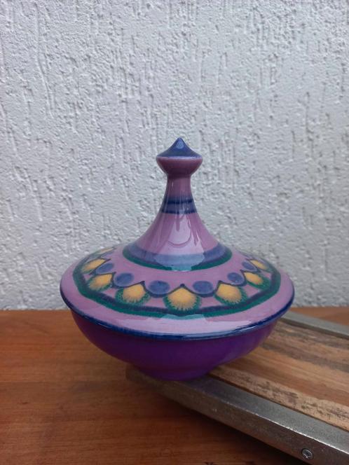 Flora Gouda bewaarpot. Lila. Vintage keramiek, Huis en Inrichting, Keuken | Servies, Zo goed als nieuw, Overige typen, Overige stijlen