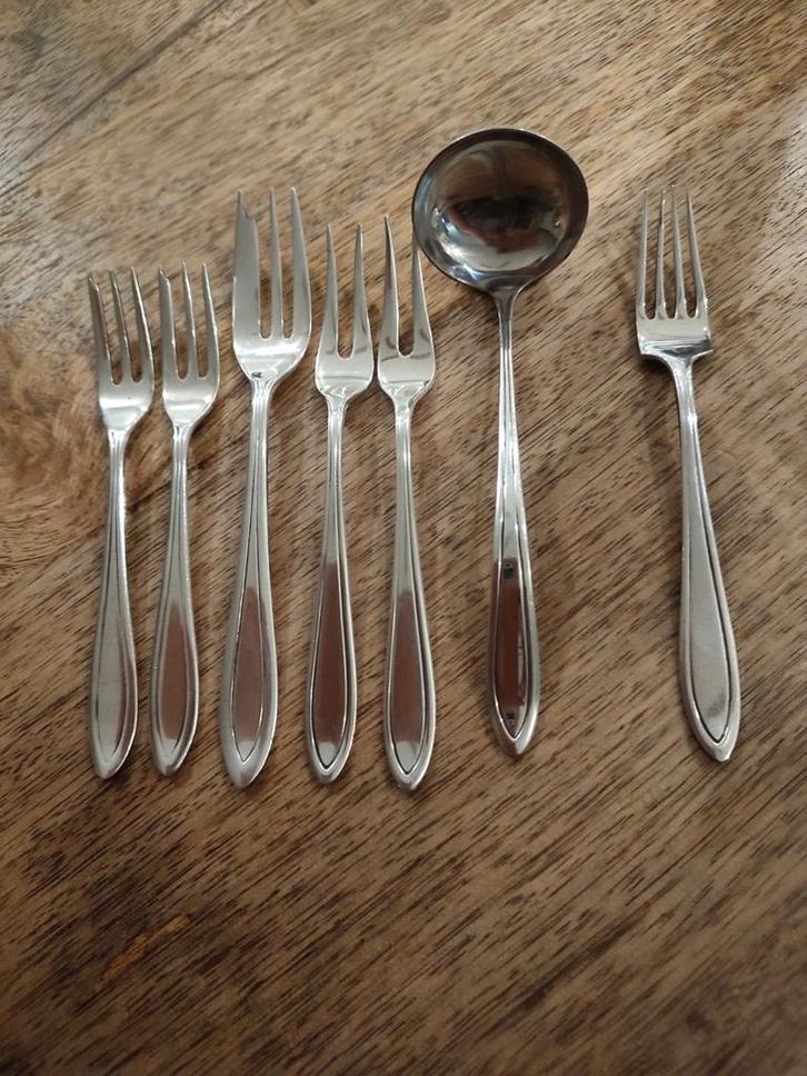 Keltum P2 klein bestek., Antiek en Kunst, Antiek | Bestek, Ophalen of Verzenden