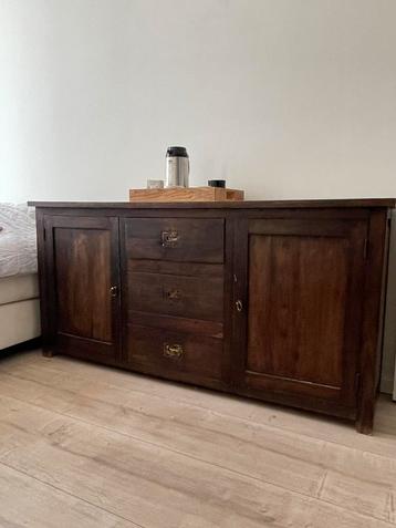 Antieke opbergkast / Dressoir   beschikbaar voor biedingen
