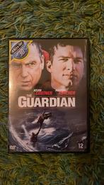 The Guardian met Kevin Costner en Ashton Kutcher., Ophalen of Verzenden, Zo goed als nieuw