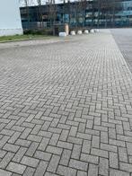 318m2 grijs betonklinkers BSS BKK, Ophalen, Gebruikt, Klinkers, 10 m² of meer