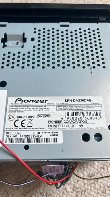 Pioneer autoradio carplay beschikbaar voor biedingen