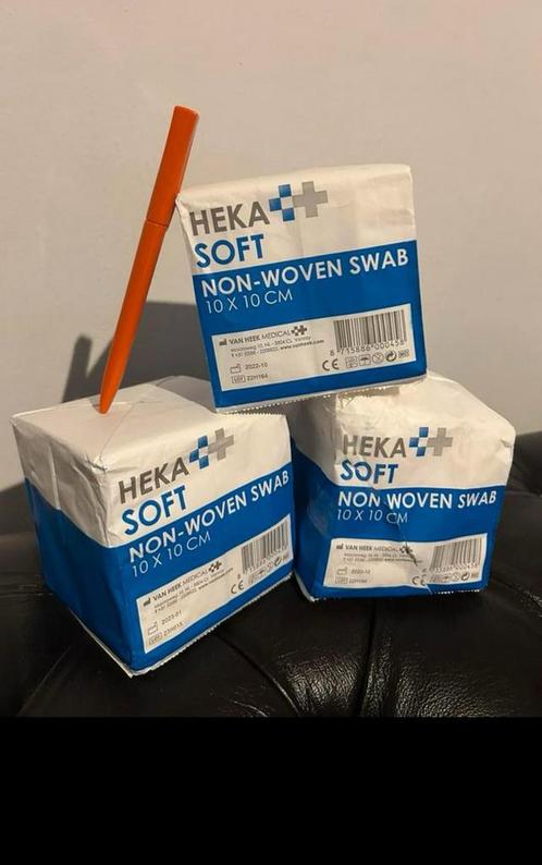 Heka soft Non woven swab 10x10 cm, Diversen, Verpleegmiddelen, Zo goed als nieuw, Ophalen