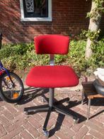 Gispen bureaustoel (perfect voor studentenkamer), Huis en Inrichting, Bureaustoelen, Ophalen, Gebruikt, Rood, Bureaustoel