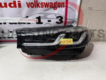 BMW 5 G30 G31 Koplamp  beschikbaar voor biedingen