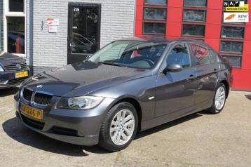 BMW 3-serie 318i , AIRCO , STOELVERW, LM VELG beschikbaar voor biedingen
