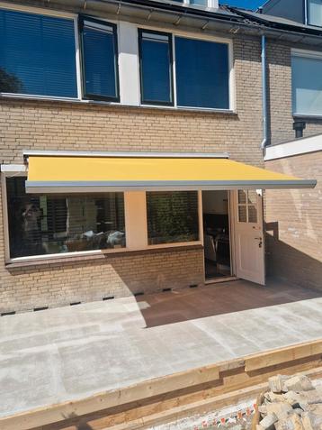 Elektrisch zonnescherm knikarm 400 cm beschikbaar voor biedingen