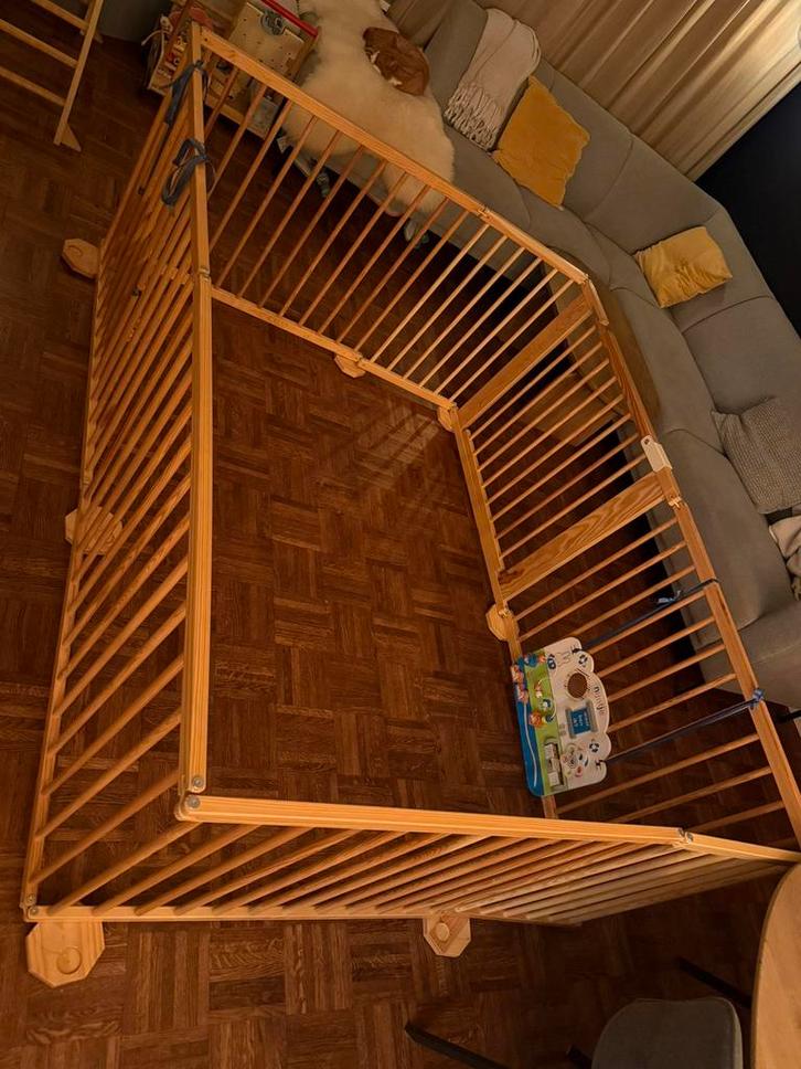 Grondbox 6,41m naturel hout met hekje, Dieren en Toebehoren, Hondenmanden, Zo goed als nieuw, Overige, Ophalen