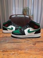 Air Jordan 1 Mid 'Pine Green' Size 37,5, Kleding | Dames, Schoenen, Nike, Ophalen of Verzenden, Groen, Sneakers of Gympen