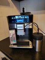 Siemens EQ6 Plus s800 Koffiemachine, Witgoed en Apparatuur, Koffiezetapparaten, Afneembaar waterreservoir, Koffiemachine, Zo goed als nieuw