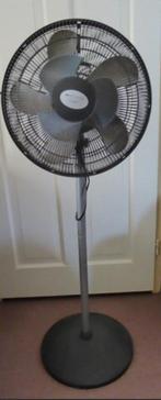 Staafventilator model BASF 1016. Hoogte 124 cm, Ophalen, Gebruikt, Statiefventilator