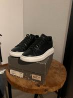 Alexander Mcqueen Leather exaggerated-sole sneakers, Kleding | Heren, Schoenen, Alexander McQueen, Zwart, Ophalen of Verzenden