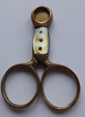 BROCANTEN/VINTAGE/O,A TABAKSPOT/ANTIEK HORLOGE DEFECT beschikbaar voor biedingen