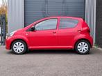 Toyota Aygo 1.0-12V + Nap, Voorwielaandrijving, Stof, Gebruikt, 4 stoelen