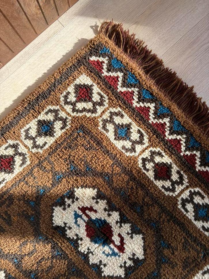 Vintage wollen vloerkleed, Antiek en Kunst, Antiek | Kleden en Textiel, Ophalen of Verzenden