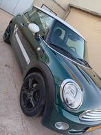 Mini 1.6 2009 met navigatie, Auto's, Voorwielaandrijving, 750 kg, 4 cilinders, 4 stoelen