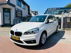 BMW 2-serie Gran Tourer 216d Centennial High Executive, Auto's, BMW, Gebruikt, 2-Serie Gran Tourer, 116 pk, Wit