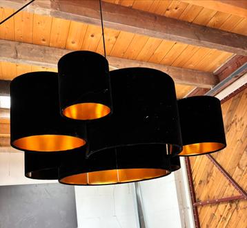 Grote hanglamp zwart velours met goud beschikbaar voor biedingen