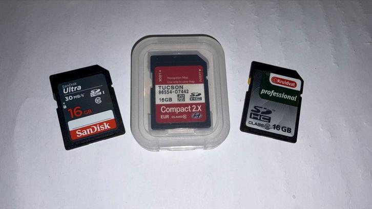 Verschillende merken 16gb sd kaart, Audio, Tv en Foto, Fotografie | Geheugenkaarten, Gebruikt, SD, 16 GB, Fotocamera, Ophalen of Verzenden