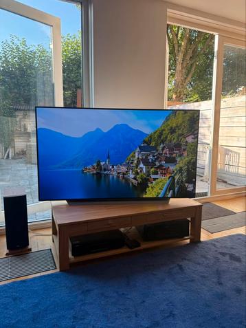LG TV 65 inch OLED65C16LA beschikbaar voor biedingen