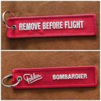 2x Fokker Bombardier vliegtuigen, Remove before flight 13 cm, Ophalen of Verzenden, Nieuw, Patch, Badge of Embleem