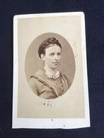 CDV, Dame, J.C. HAMETER, DORDRECHT, Carte de Visite 1875, Verzamelen, Foto's en Prenten, Ophalen of Verzenden, Voor 1940, Gebruikt