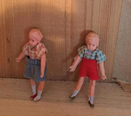 2 Caco poppenhuispopjes van 6 cm. Door speciaal systeem:...., Verzamelen, Poppenhuizen en Toebehoren, Gebruikt, Popje, Ophalen of Verzenden