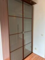 Mooie hoge kledingkast, Huis en Inrichting, Ophalen, 100 tot 150 cm, 200 cm of meer, Zo goed als nieuw