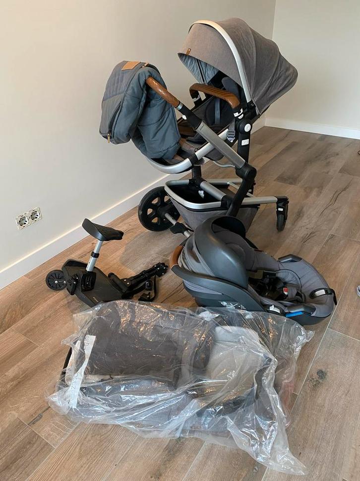 Complete Joolz kinderwagen set in nette staat, Kinderen en Baby's, Autostoeltjes, Zo goed als nieuw, Overige merken, 0 t/m 13 kg