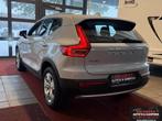 Volvo XC40 1.5 T3 Momentum Pro.lage km stand, 1525 kg, Gebruikt, Met garantie (alle), Leder en Stof