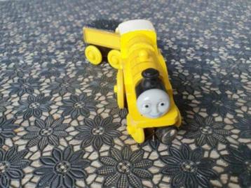 thomas de trein hout, Molly beschikbaar voor biedingen