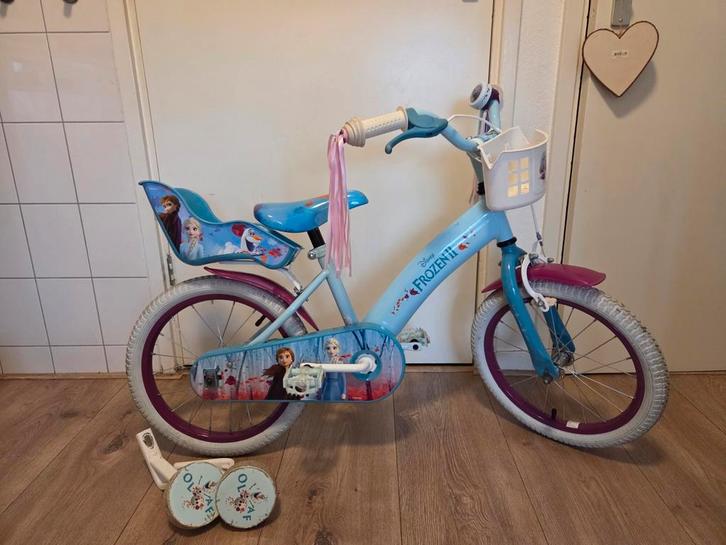 Frozen 16 inch kinderfiets met zijwieltjes, Fietsen en Brommers, Fietsen | Meisjes, Gebruikt, 16 inch, Handrem, Ophalen