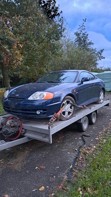 Hyundai coupe alle onderdelen plaatwerk 