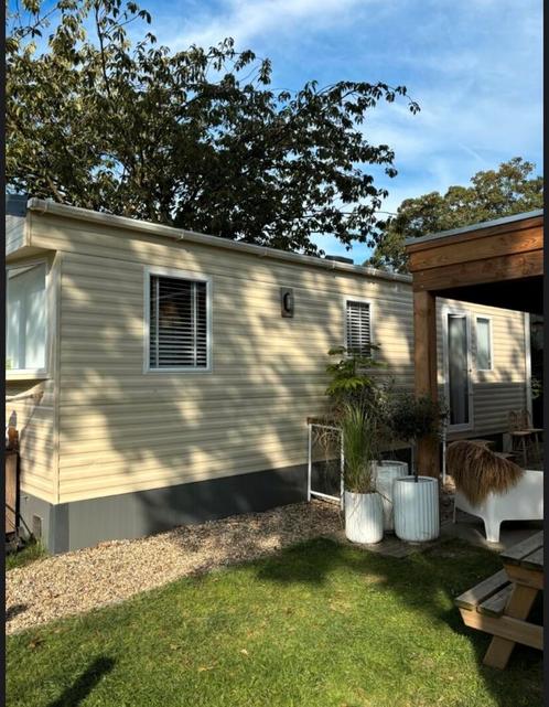 Prachtige stacaravan met grote overkapping De Waay, Caravans en Kamperen, Stacaravans, Ophalen of Verzenden