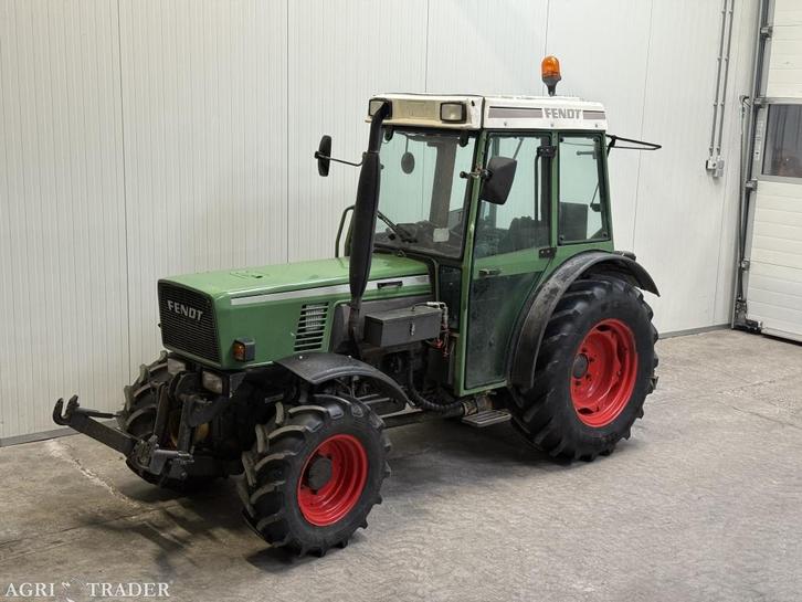 Fendt 275va  fronthef+ pto, Zakelijke goederen, Agrarisch | Tractoren, meer dan 10000, Fendt, tot 80 Pk, Gebruikt, Ophalen of Verzenden